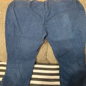 Plus size pair of pants.